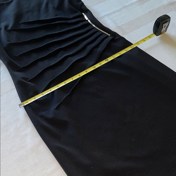 Elegant Black Sleeveless Dress Gold Zipper Knee Length Size 6 - Picture 7 of 8